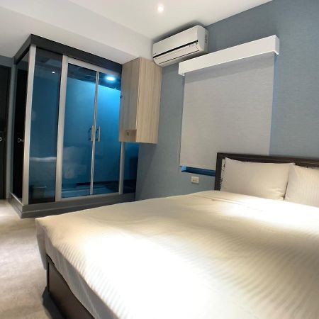 Donni Room For Rent Тайбей Екстер'єр фото